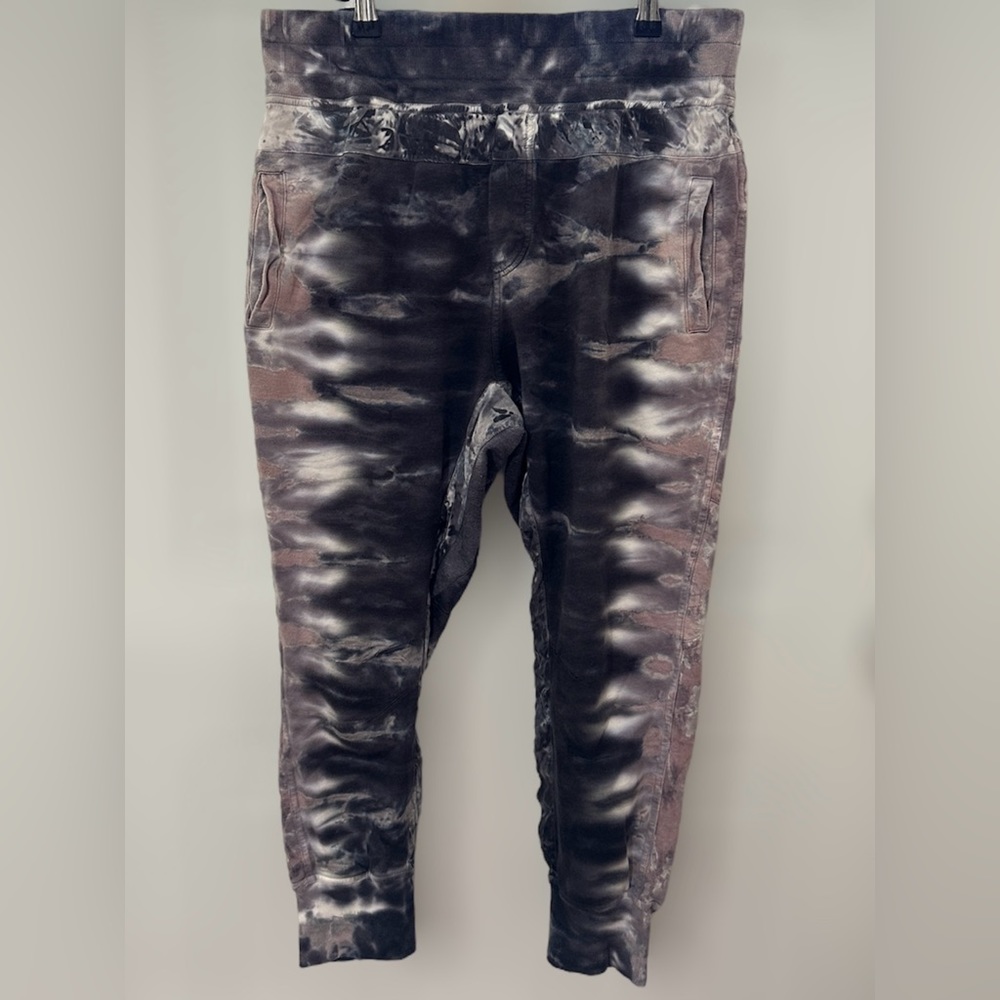VGUC Young Fabulous & Broke Tie Dye Joggers w/ Satin Inseam - Size Medium
